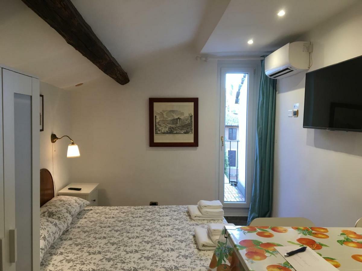 Ferienwohnung M9 Pantheon Attic 11 Rom Exterior foto
